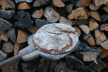 Selbstgebackenes Brot